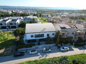 &Mu;&epsilon;&zeta;&omicron;&nu;έ&tau;&alpha; The Family &epsilon;&iota;&kappa;ό&nu;&alpha; 39